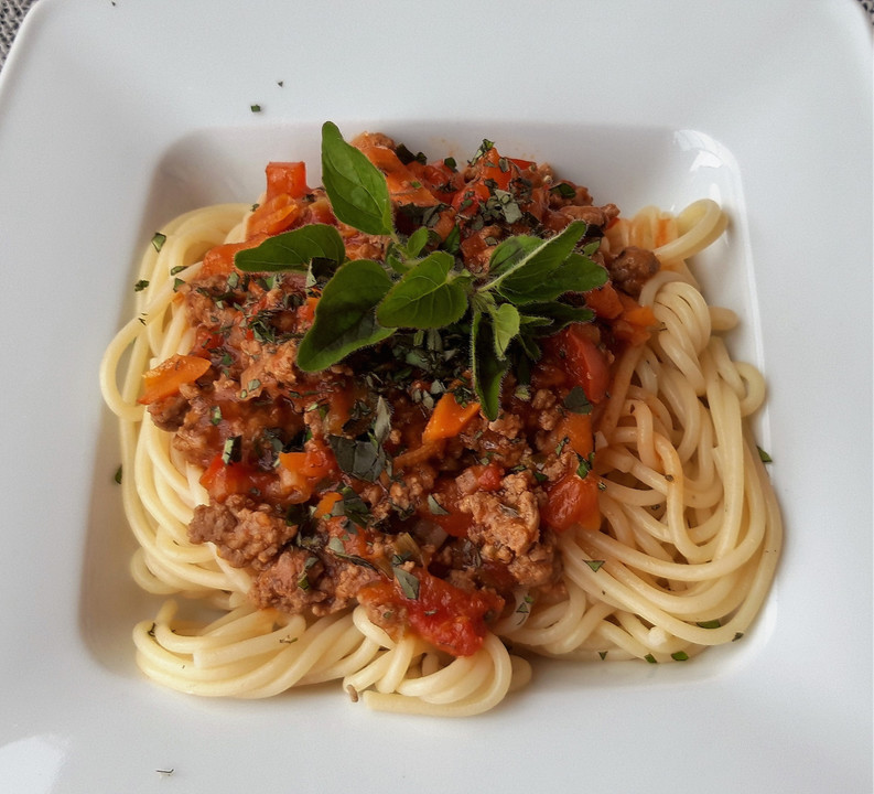 Spaghetti mit Hackfleisch - Bolognese von minimi86 | Chefkoch