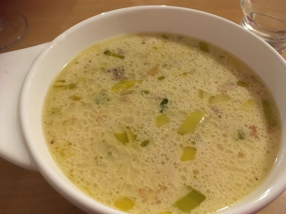 Hackfleisch-Lauch-Suppe von chefkoch