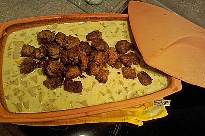Kohlrabieintopf mit Kartoffeln und Rinderhackklößchen (Bild)
