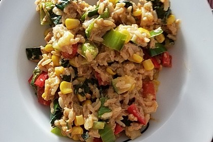 Gemüse - Reispfanne mit Thunfisch (Bild)