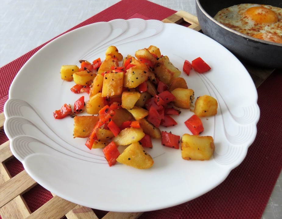Bratkartoffeln mit Paprika von TobyPia | Chefkoch