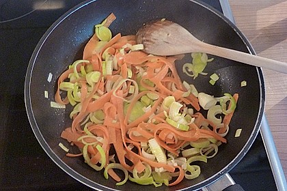 Möhren-Spaghetti (Bild)