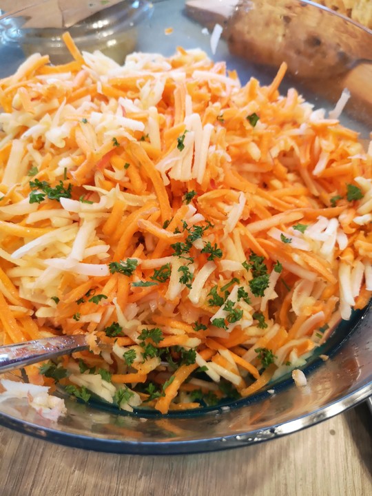 Kohlrabi - Karotten - Rohkost - Ein sehr leckeres Rezept | Chefkoch