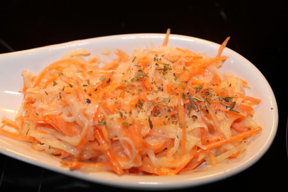Kohlrabi - Karotten - Rohkost - Ein sehr leckeres Rezept | Chefkoch