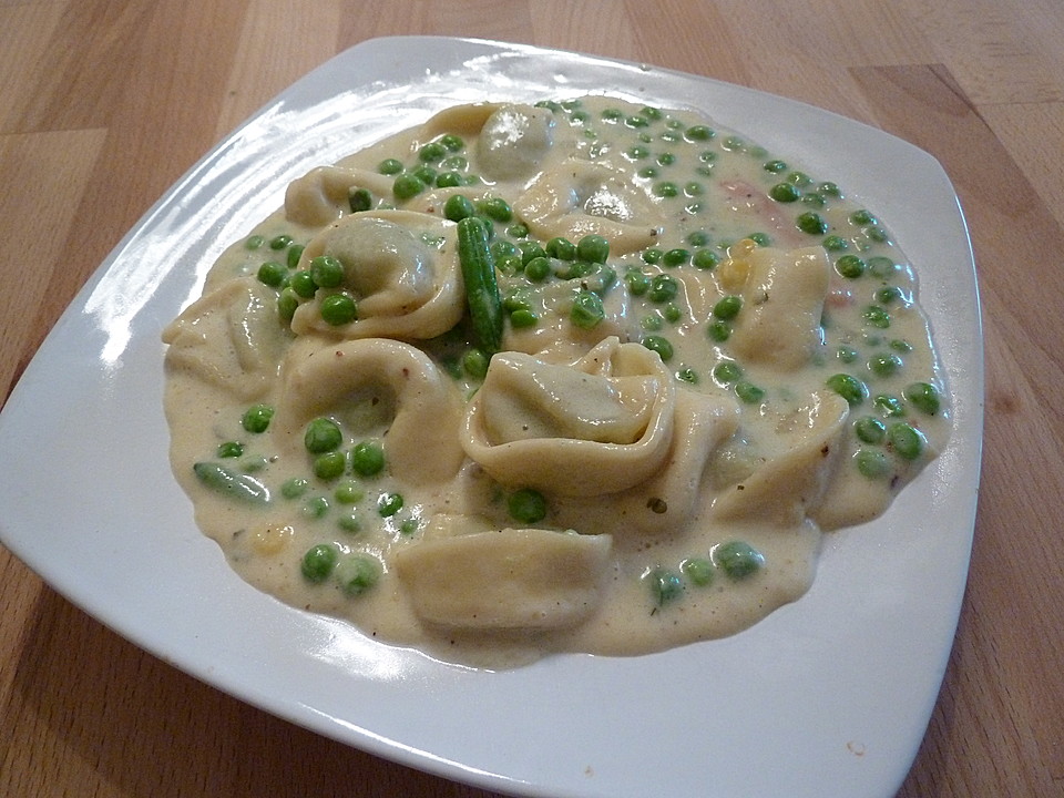 Tortelloni in Käsesahnesoße von cloudy86 | Chefkoch