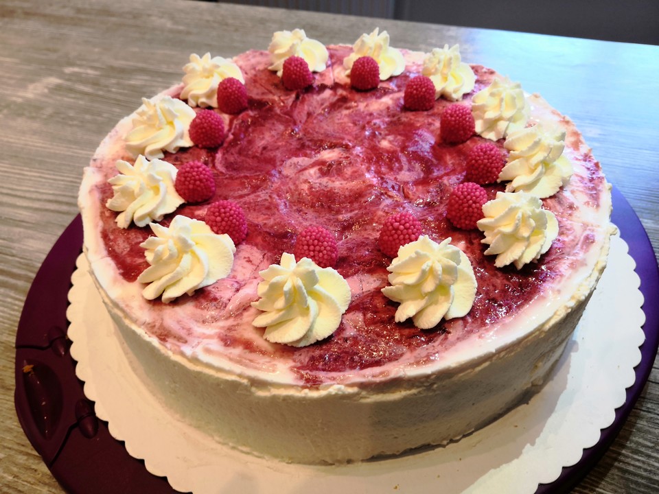 Himbeertorte mit Joghurtcreme von Diana291 | Chefkoch