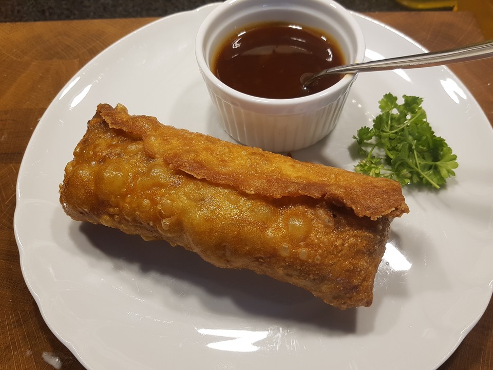 Chinesische Frühlingsrollen (Loempia) mit süßsauer-Sauce von ...