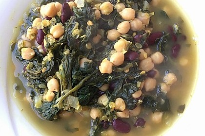Arabische Kichererbsen-Spinat Suppe (Bild)
