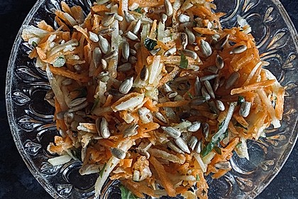 Möhren - Kohlrabi Salat (Bild)