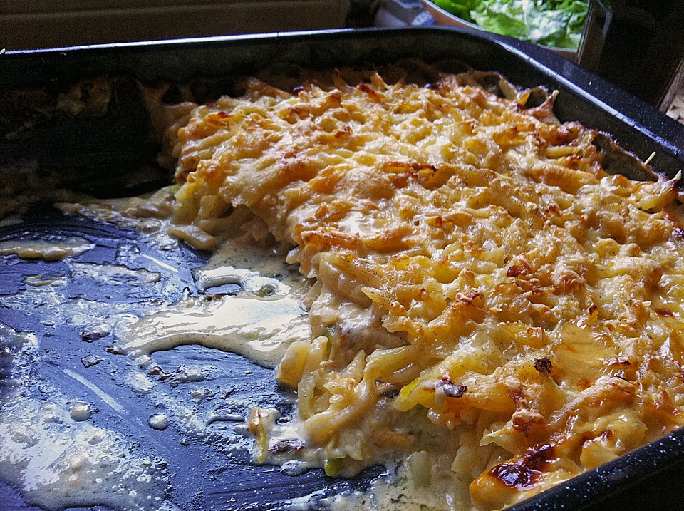 Putenschnitzel in Käse - Lauch - Sauce mit Rösti überbacken von majon38 ...