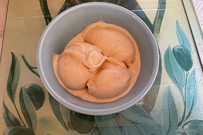 Joghurt-Karamell-Eis (Bild)