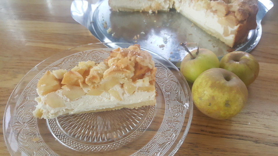Omas Quark-Apfel-Streusel-Torte von Nordi87 | Chefkoch