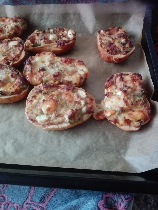 Thunfischbrötchen überbacken von Pumuckl alias Heike | Chefkoch