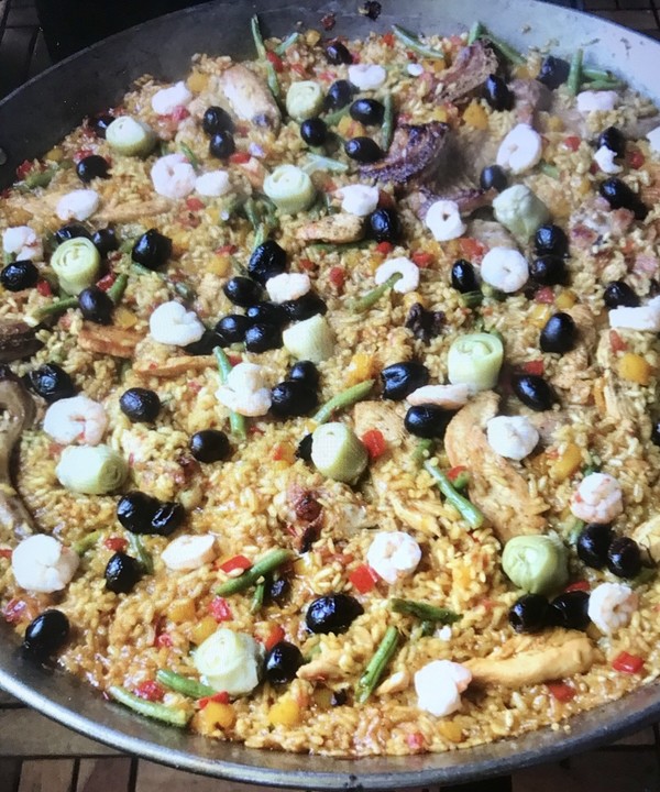 Spanische Fleisch - Paella mit verschiedenen Gemüsen von mortadelo ...