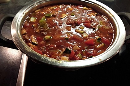 Hack-Ratatouille mit Reis (Bild)