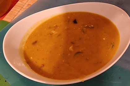 Apfel-Lauch Suppe mit Curry (Bild)