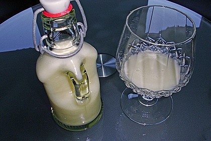 Zitronen-Sahne Likör (Bild)