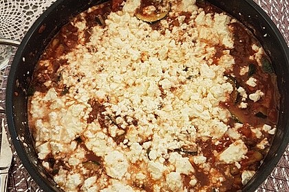Zucchini-Hackfleischpfanne mit Feta (Bild)