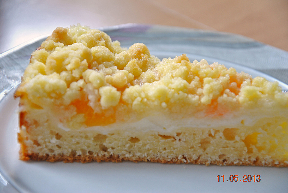 Aprikosen-Vanillecreme-Streusel Blechkuchen von mimatochter1952 | Chefkoch