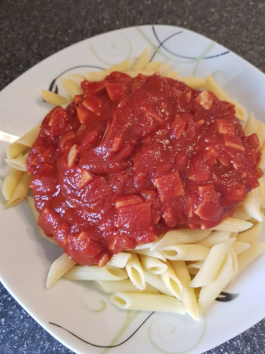 Penne mit pikanter Tomaten-Fleischwurst-Sauce von Babbano | Chefkoch