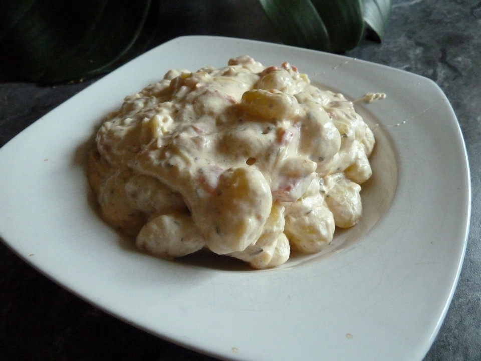 Gnocchi mit Tomaten-Crème fraîche von Leck0rSchmeck0r | Chefkoch