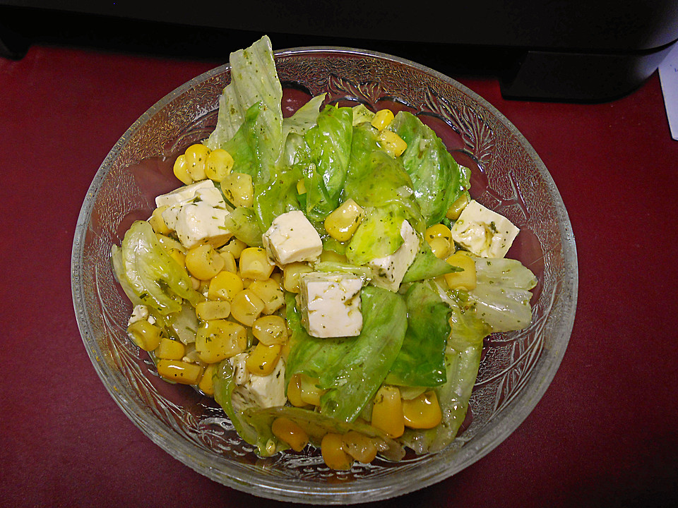 Eisbergsalat mit Mais und Feta à la Gabi von gabriele9272 Chefkoch