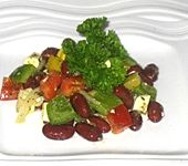 Schafskäse-Paprika-Salat mit Kidneybohnen (Bild)