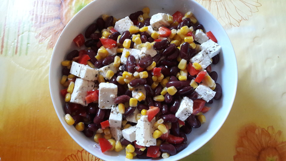 Salat mit Mais und Kidneybohnen von Sahneschnitte8 | Chefkoch