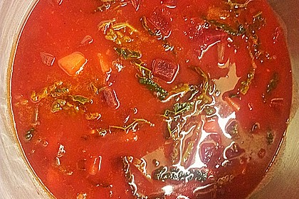 Rote Bete-Suppe (Bild)
