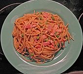 Spaghetti mit Schinken und Erbsen (Bild)