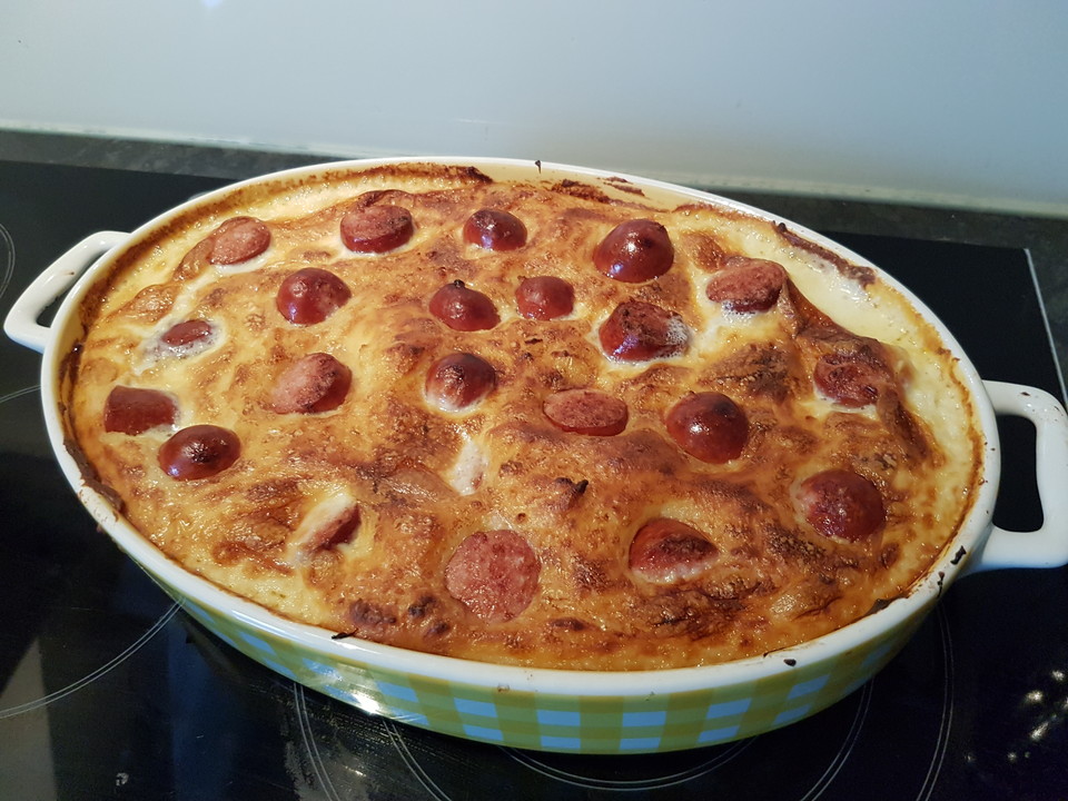 Überbackenes Sauerkraut mit Wurst und Kartoffelpüree von Salzstaengel ...