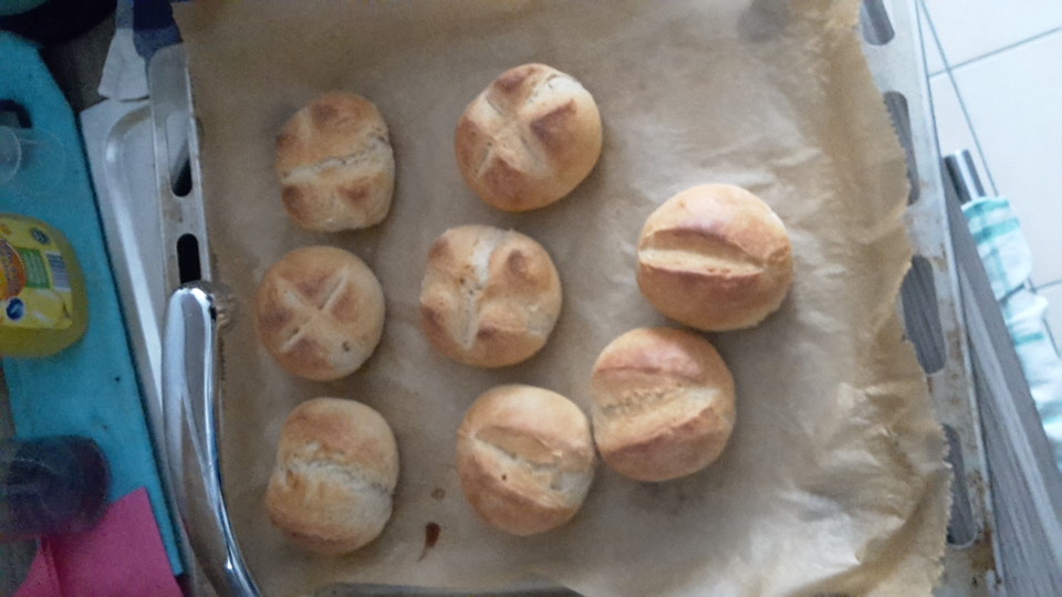 Brötchen, perfekt wie vom Bäcker von powerlol | Chefkoch