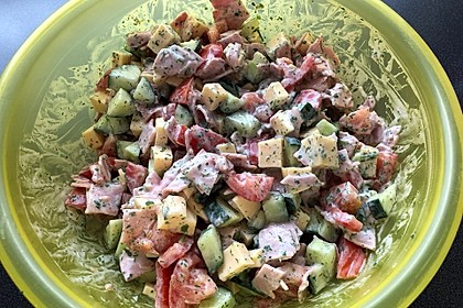 Wurst-Käse Salat (Bild)