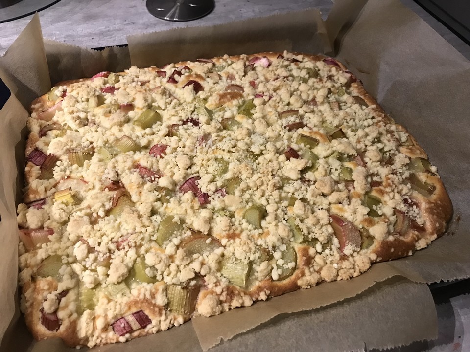 Rhabarber-Streusel-Kuchen von mickyjenny | Chefkoch