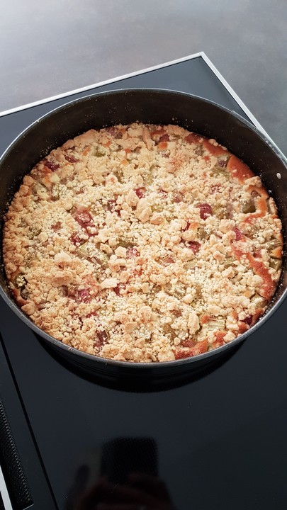 Rhabarber-Streusel-Kuchen von mickyjenny | Chefkoch