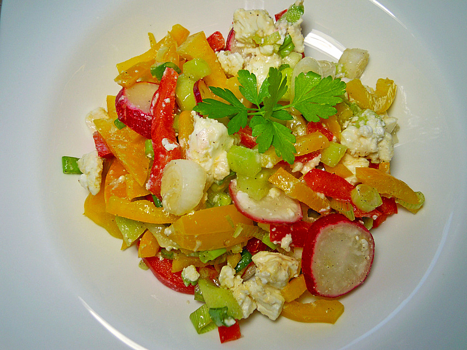 Paprika-Schafskäse-Salat von schaech001 | Chefkoch