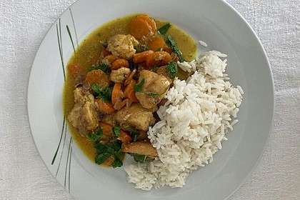 Hühnerbrust-Möhren-Curry-Pfanne (Bild)