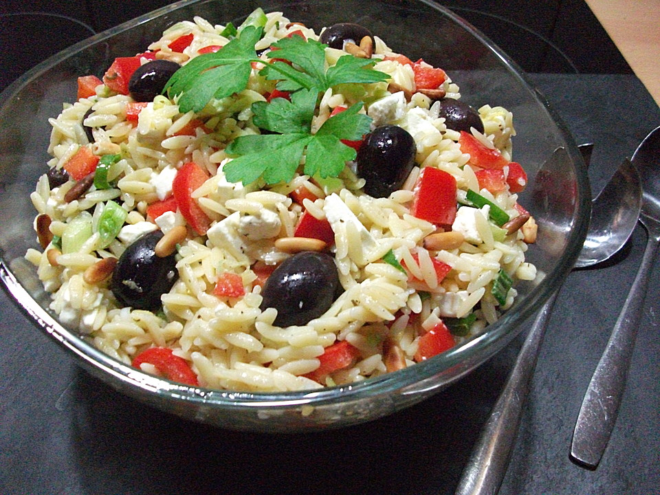 Griechischer Kritharaki-Salat von familykitchen | Chefkoch