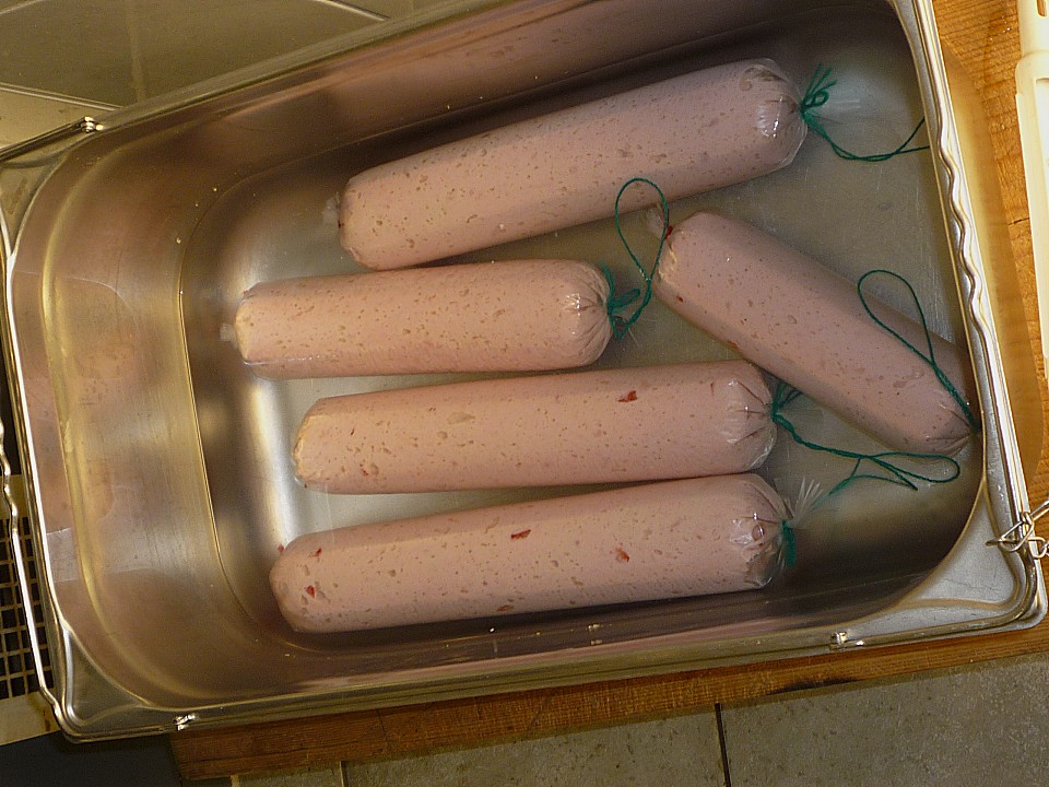 Lyoner Wurst selber machen - Ein schmackhaftes Rezept ...