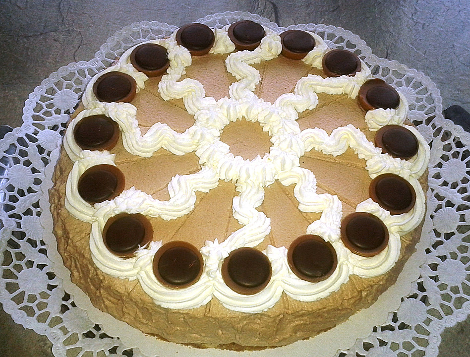 Schokosahne-Torte mit Bananen und Karamell von He-fe | Chefkoch