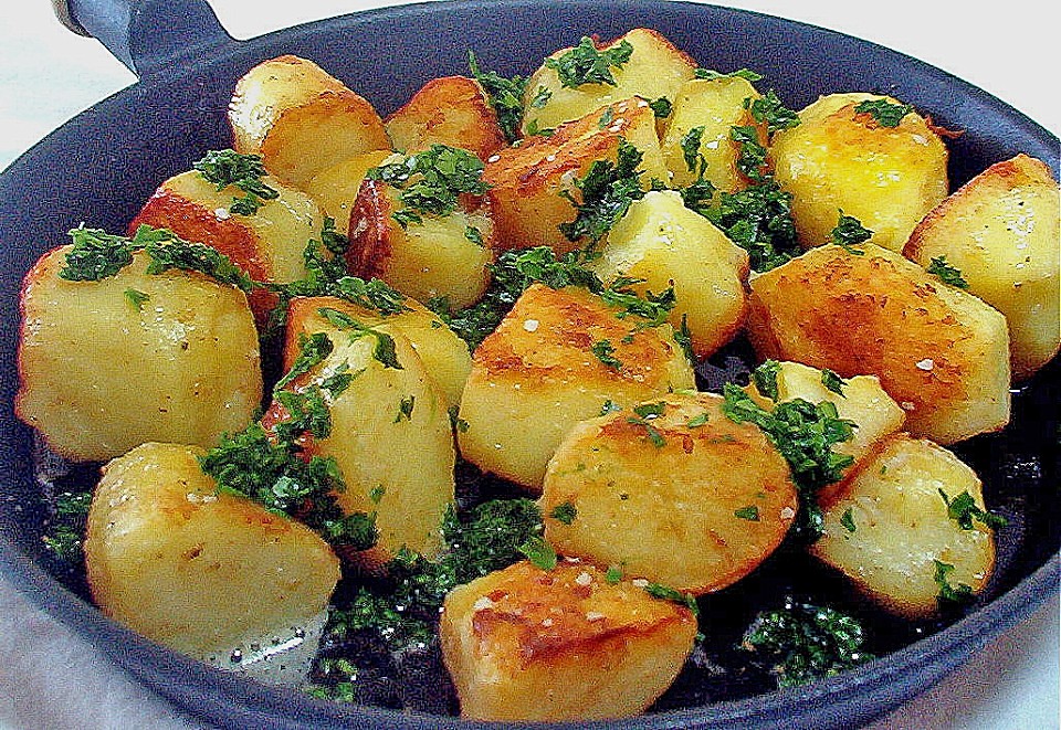 Petersilienkartoffeln (neue Kartoffeln) von Ingrid_R | Chefkoch