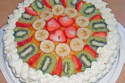 Vanille - Topfentorte mit Früchten (Bild)