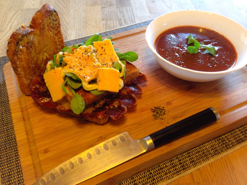 Grilled Cheese Sandwich mit Bacon und Spiegelei von Mietzekätzjen
