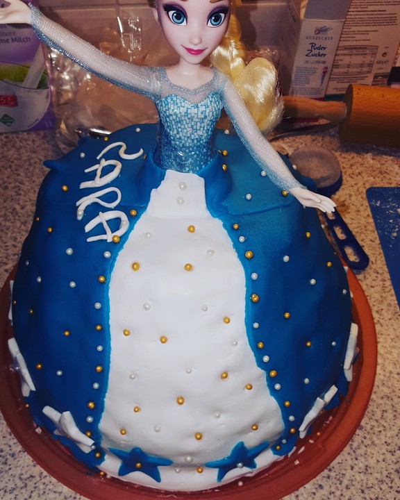 Frozen Elsa Torte von Timi23 | Chefkoch