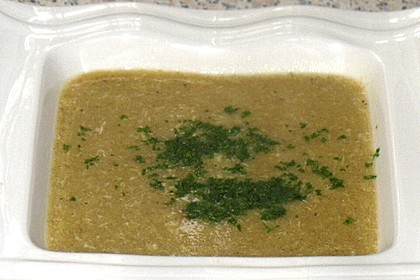 Grießsuppe (Bild)