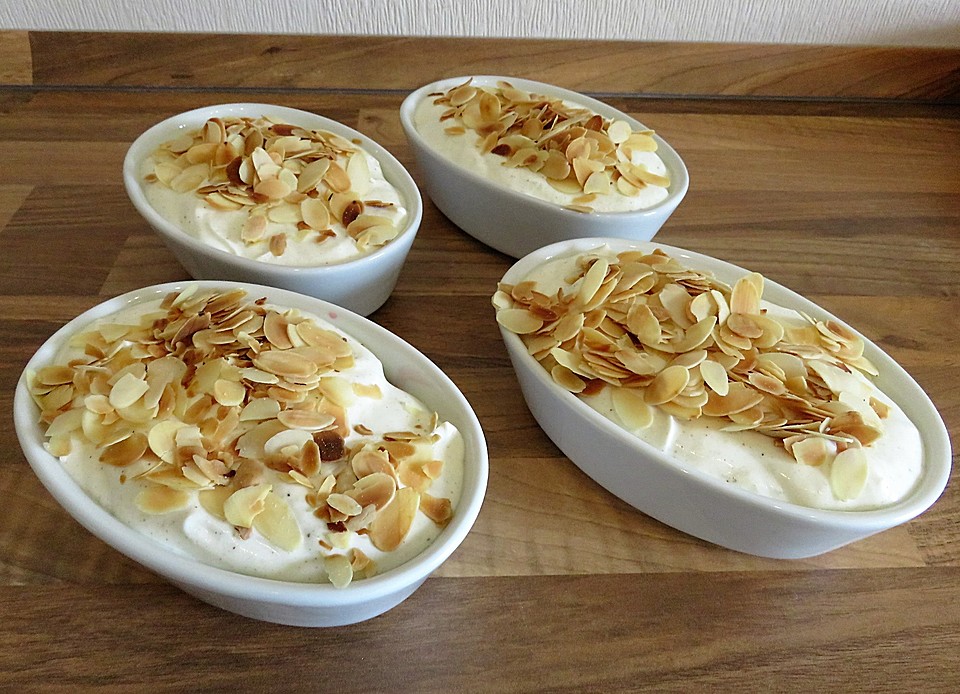 Mascarpone-Kirsch-Mandel Dessert von LaurasTorten | Chefkoch
