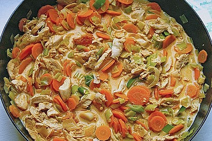 Gemüsepfanne mit Hähnchen (Bild)