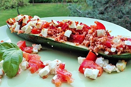 Gefüllte Zucchini (Bild)