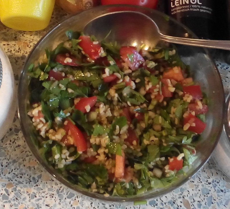 Tomaten-Petersillien-Salat auf libanesische Art von Wubiak | Chefkoch
