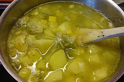 Bohnensuppe (Bild)